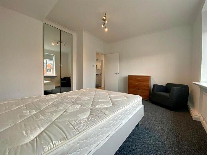2 Bedroom Apartment To Rent In Warren Court, Euston Road, Fitzrovia, NW1