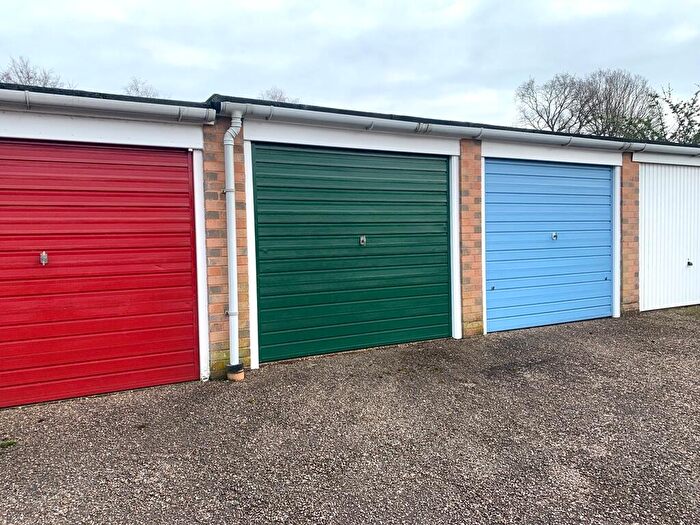 2 Bedroom Semi-Detached Bungalow For Sale In Honiton Bottom Road, Honiton, EX14