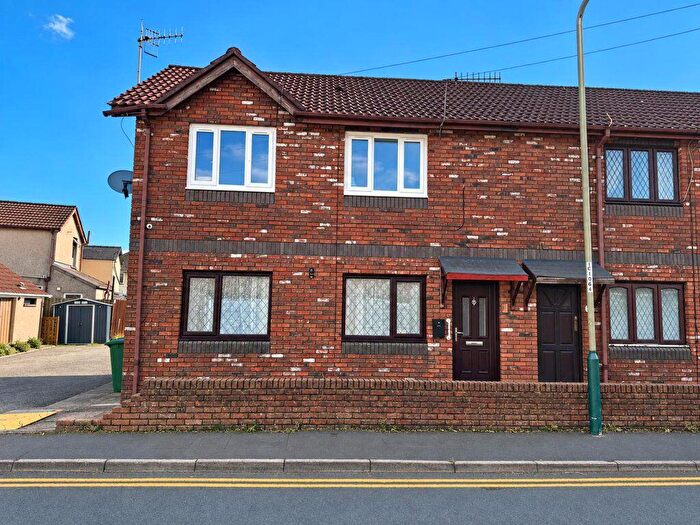 1 Bedroom Flat To Rent In Tredegar Mews, Tredegar Street, Risca, NP11