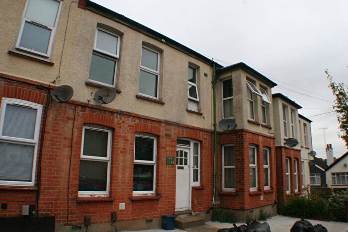 1 Bedroom Flat To Rent In Electric Avenue, Westcliff-On-Sea, SS0