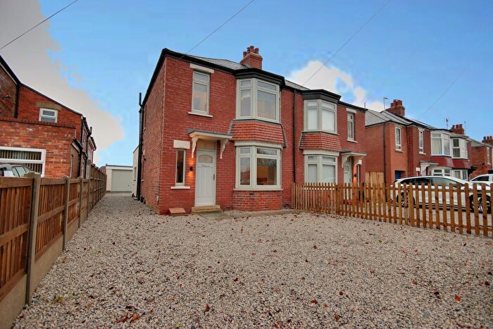 3 Bedroom Semi Detached House For Sale In Woodhall Way, Beverley, HU17