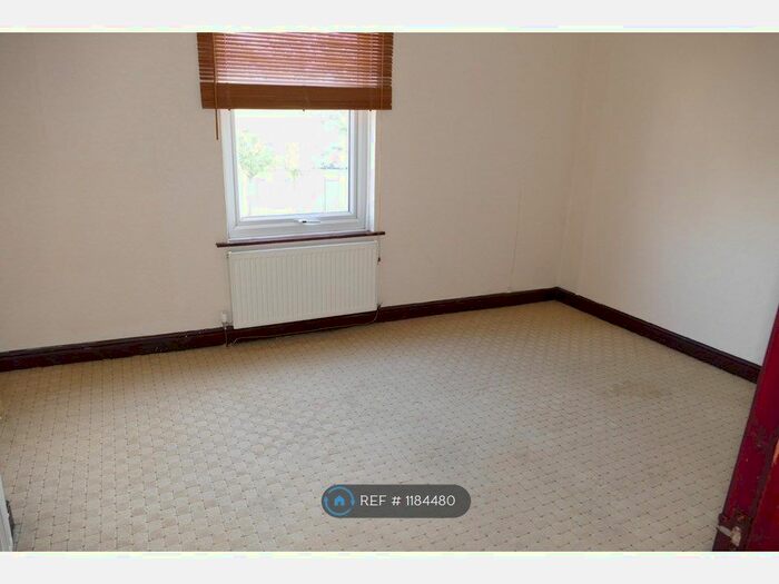 2 Bedroom Terraced House To Rent In Downall Green Road, Ashton In