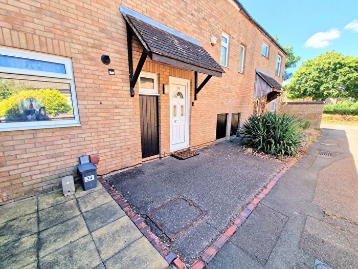 3 Bedroom Terraced House To Rent In Braybrook, Peterborough, PE2