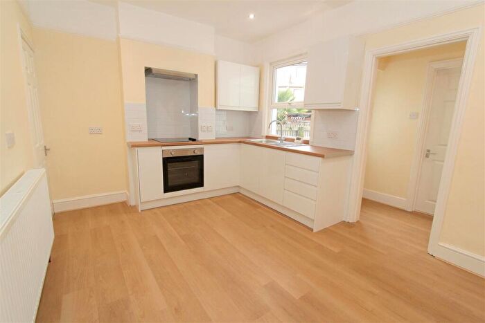 2 Bedroom House For Sale In Acacia Road, Mitcham, CR4