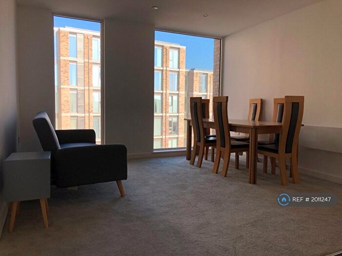 2 Bedroom Flat To Rent In Boundary Lane, Manchester, M15