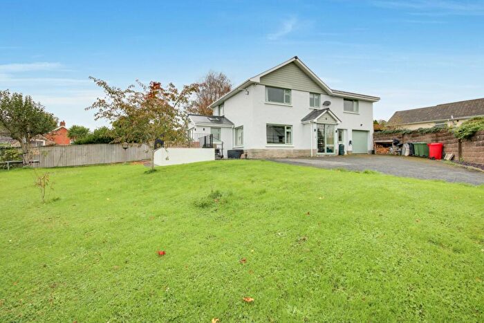 5 Bedroom Detached House For Sale In Acland Road, Barnstaple, Devon, EX32