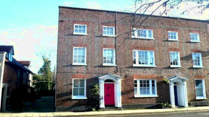 4 Bedroom End Of Terrace House To Rent In Bell Street, Henley-on-Thames, RG9