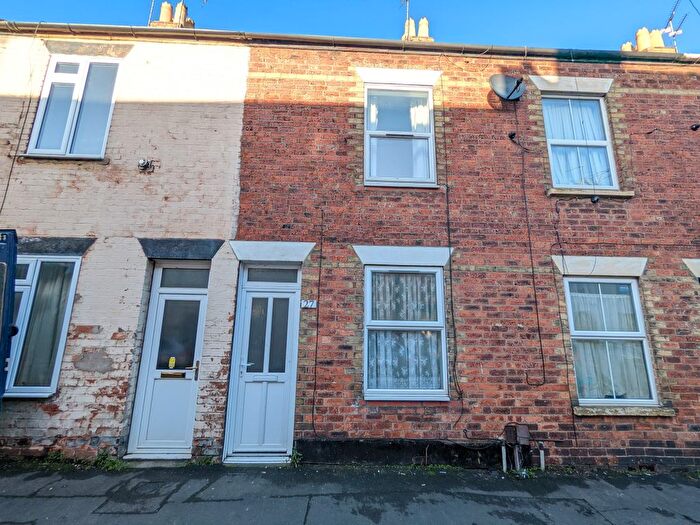 3 Bedroom Terraced House To Rent In Oxford Street, Grantham, NG31