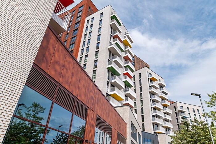 2 Bedroom Apartment To Rent In One Maidenhead, SL6