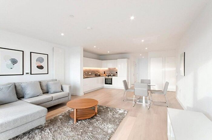 1 Bedroom Apartment To Rent In Commodore House, Admiralty Avenue, Royal Docks, London, E16