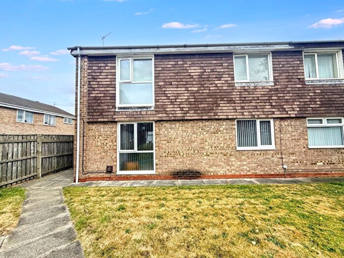 2 Bedroom Flat For Sale In Oswestry Place, Cramlington, NE23