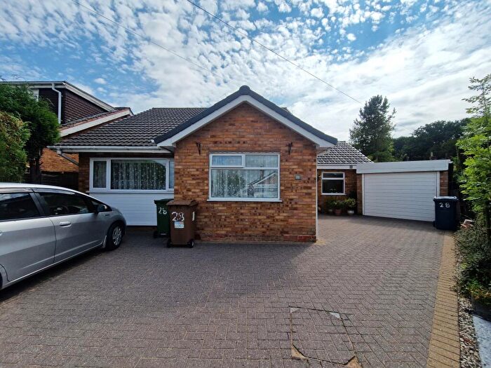 4 Bedroom Detached Bungalow For Sale In Lichfield Drive, Great Haywood, ST18