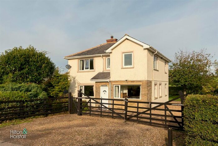 4 Bedroom Detached House For Sale In Hollins Croft Cottage, Stopper Lane, Rimington, Clitheroe, BB7