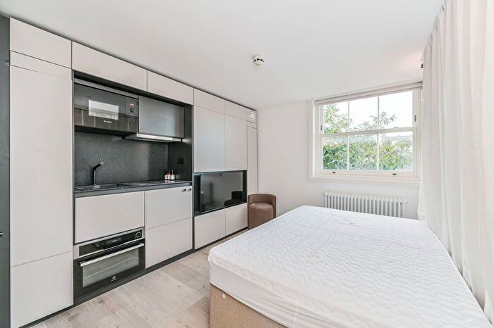 Studio To Rent In Dandi, Battersea, London, SW11