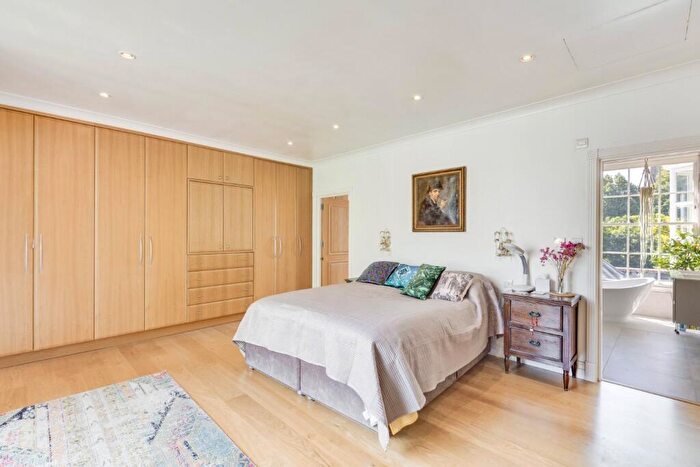 8 Bedroom Detached House For Sale In Holford Road, Hampstead Village, NW3