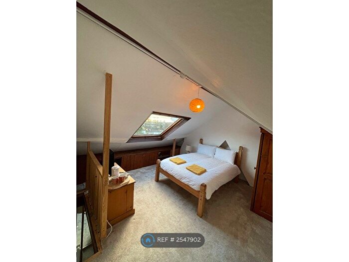 6 Bedroom Terraced House To Rent In Newmarket Road, Brighton, BN2