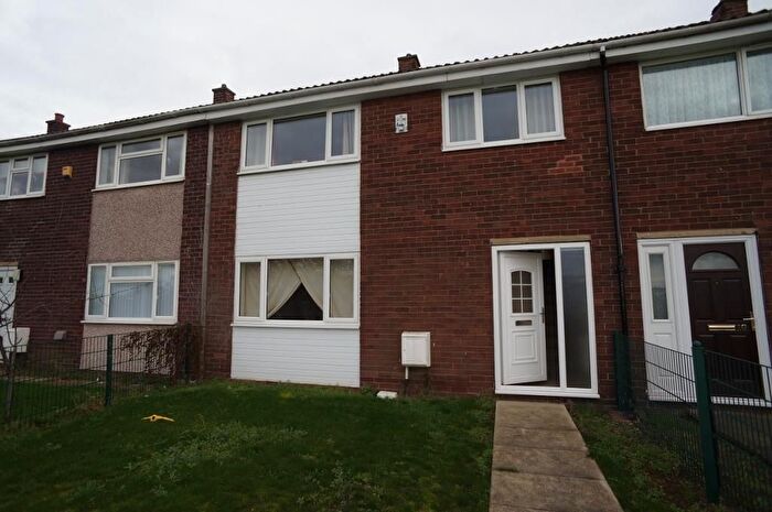 3 Bedroom Terraced House To Rent In Poplar Grove, Knottingley, WF11