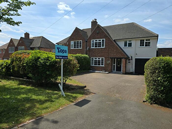 4 Bedroom Semi-Detached House For Sale In Lichfield Road, Sutton Coldfield, B74