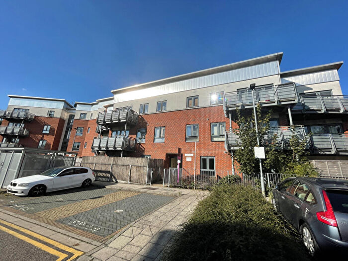 1 Bedroom Flat For Sale In Gunyard Mews, London, SE18