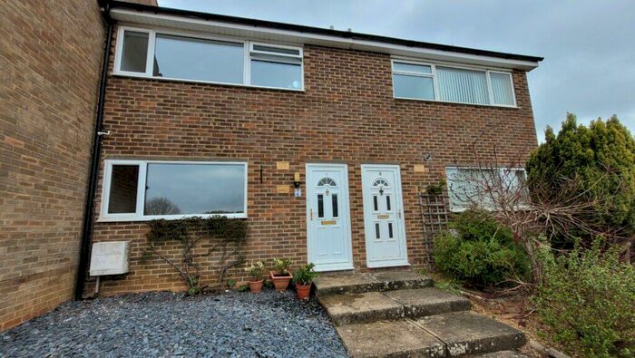 2 Bedroom Terraced House To Rent In Winters Way, Bloxham, Oxon, OX15