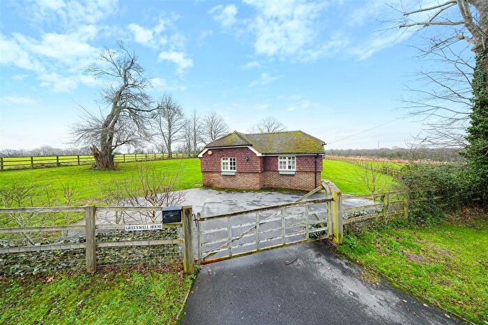 1 Bedroom Detached Bungalow To Rent In Knowle Lane, Cranleigh, GU6