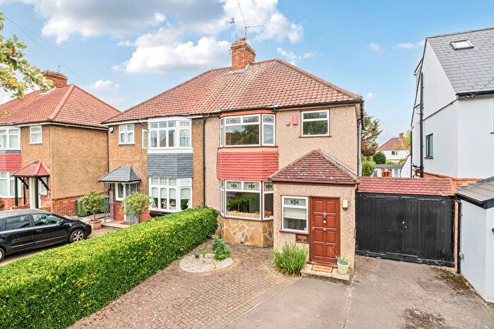 3 Bedroom Detached House For Sale In Merriman Road, Blackheath, London, SE3