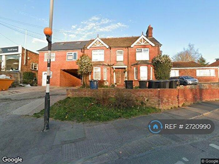1 Bedroom Flat To Rent In London Road, Chalfont St. Giles, HP8
