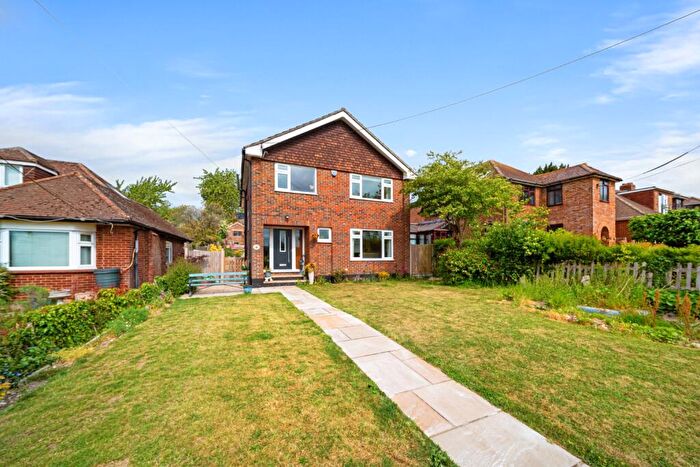 4 Bedroom Detached House For Sale In Sundridge Hill, Cuxton, Rochester, Kent, ME2