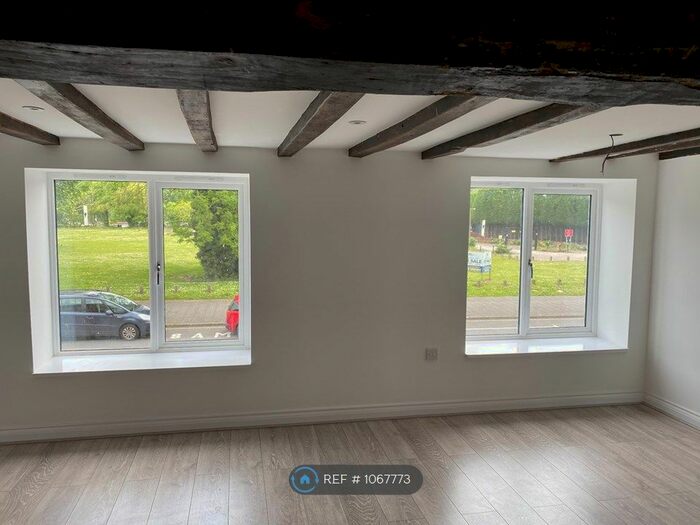 2 Bedroom Flat To Rent In High Street, Burton-On-Trent, DE14