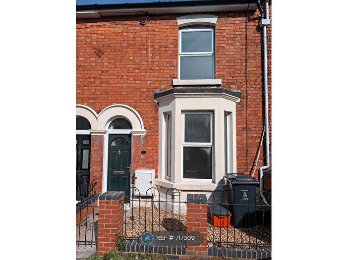 3 Bedroom Terraced House To Rent In Hythe Road, Swindon, SN1