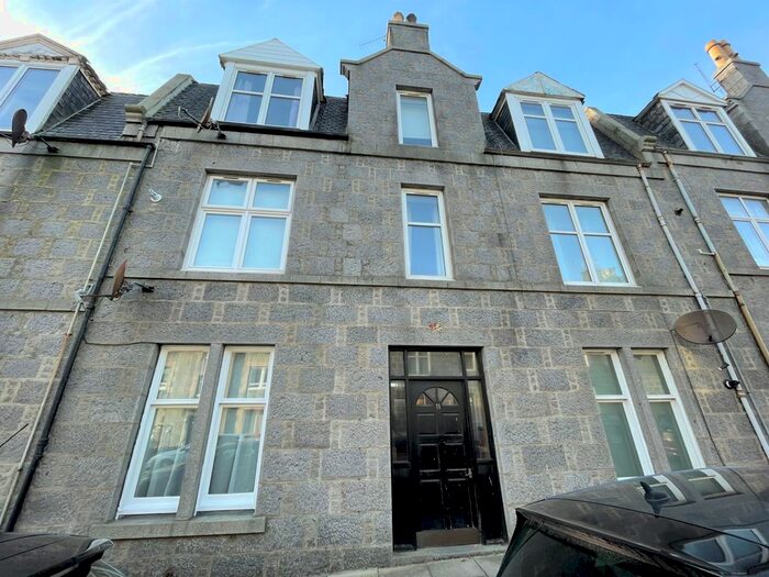 2 Bedroom Flat To Rent In Urquhart Street, The City Centre, Aberdeen, AB24