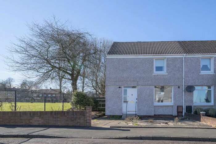 2 Bedroom Semi-Detached House For Sale In Torburn Avenue, Plean, Stirling, FK7
