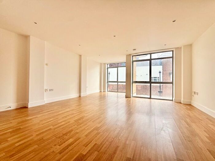 1 Bedroom Property To Rent In Long Lane, SE1