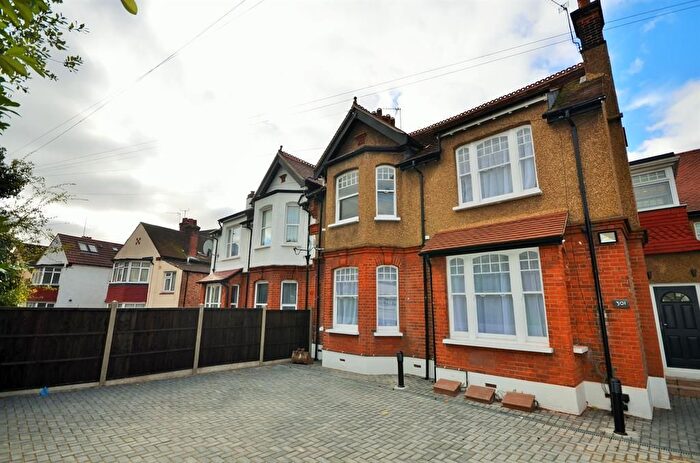 3 Bedroom Flat To Rent In Preston Road, Wembley, HA3