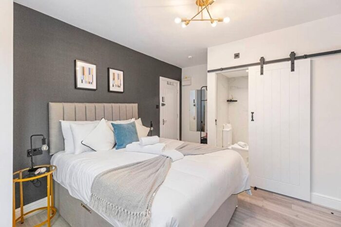 1 Bedroom Studio To Rent In Kilburn Park Rd, London, NW6