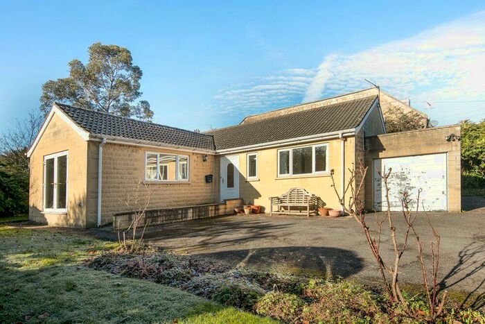 2 Bedroom Bungalow To Rent In Lambridge Street, Bath, BA1