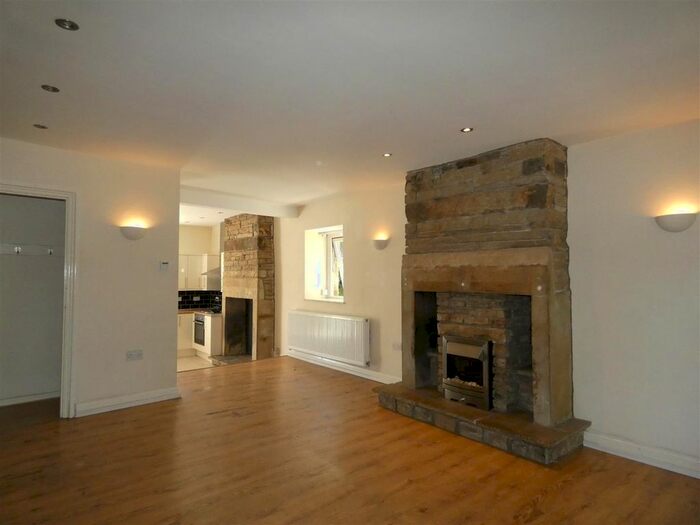 2 Bedroom Terraced House To Rent In Towngate, Marsden, Huddersfield, HD7