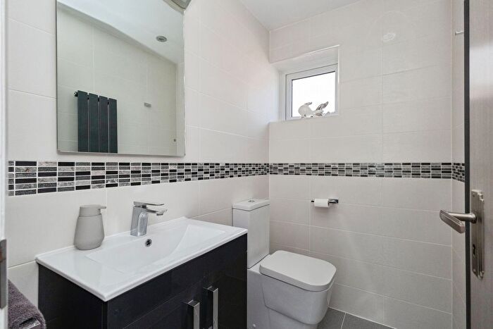 3 Bedroom Detached House For Sale In Victory Grove, Audenshaw, Manchester, Greater Manchester, M34