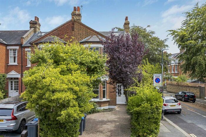 4 Bedroom End Of Terrace House To Rent In Lambton Road, Raynes Park, London, SW20