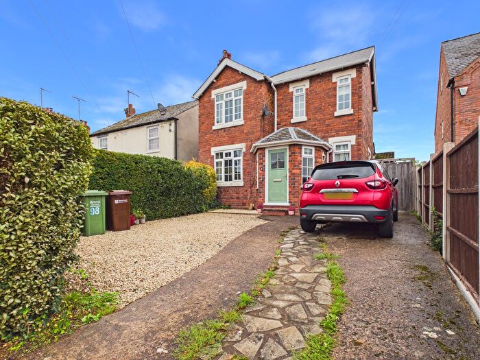 3 Bedroom Detached House For Sale In Bewdley Road, Stourport, DY13