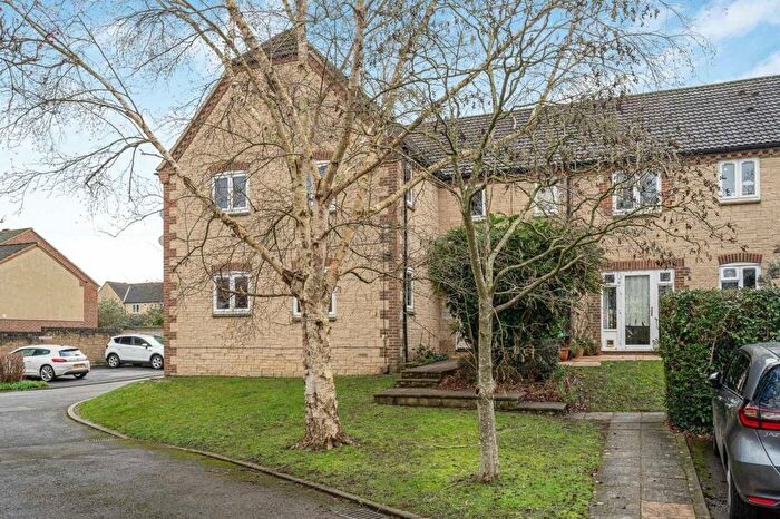 1 Bedroom Flat For Sale In Kelham Hall Drive, Wheatley, OX33