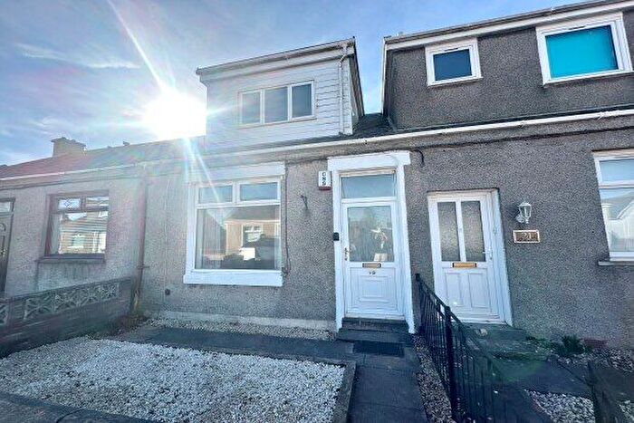 2 Bedroom Property To Rent In Clive Street, Shotts, ML7