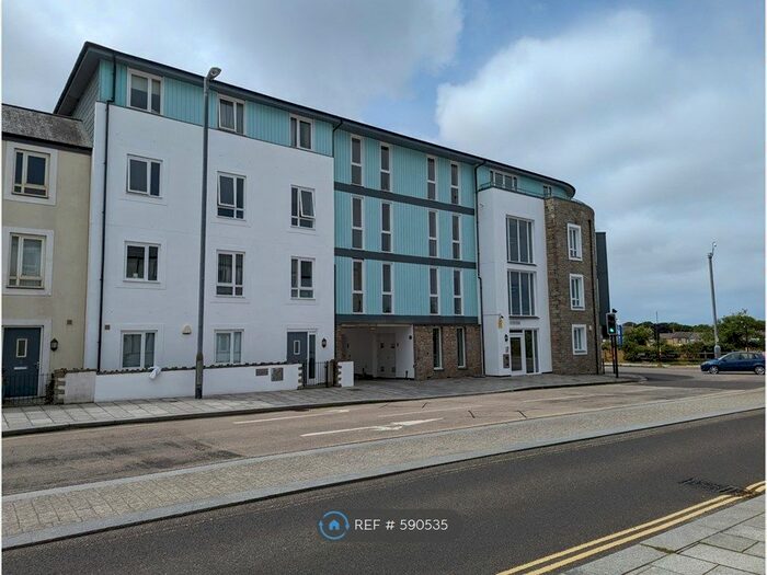 2 Bedroom Flat To Rent In Kerrier Way, Camborne, TR14