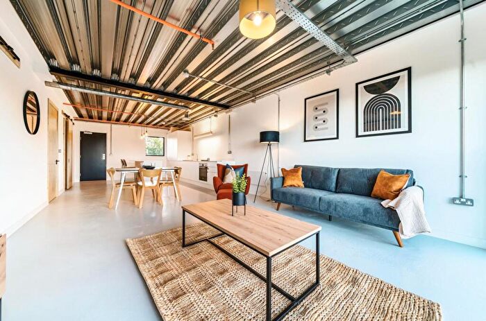 2 Bedroom Apartment To Rent In Aire Lofts, Climate Innovation District, LS9