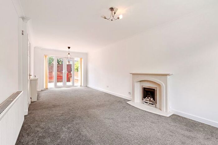 4 Bedroom Detached House To Rent In Bankfield, Westhoughton, BL5