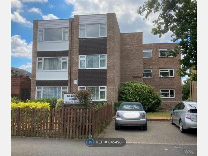 1 Bedroom Flat To Rent In Glaston Court, Shortlands, BR1