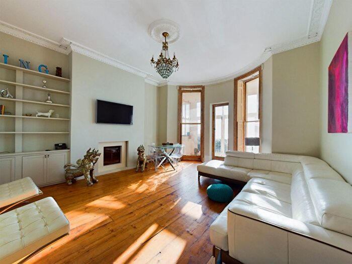 2 Bedroom Flat To Rent In Ground &amp; First Floor, Marine Parade, Brighton, BN2