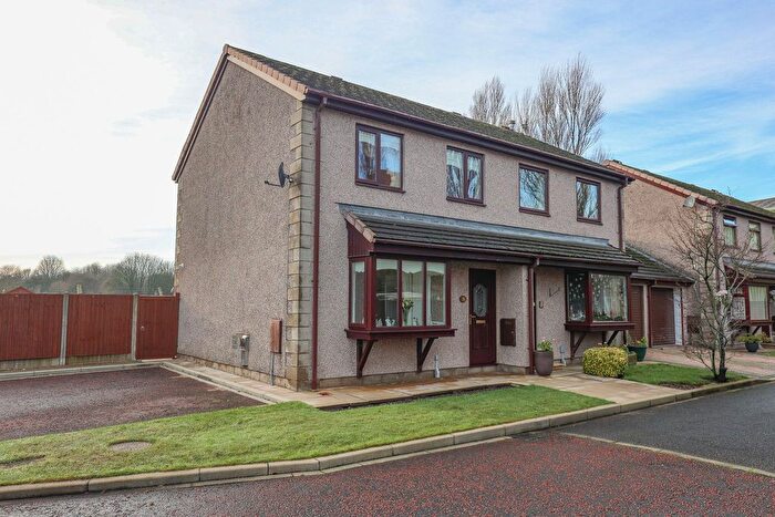 3 Bedroom Semi Detached House For Sale In Forest Park, Lancaster, LA1