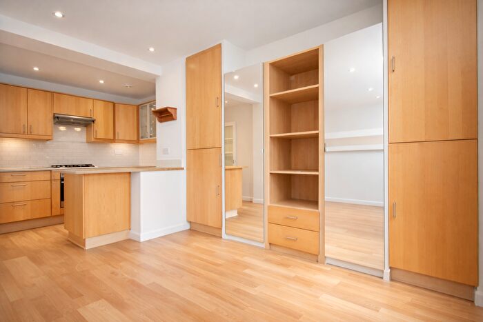 Studio To Rent In Kentish Town Road, Camden Town, NW1