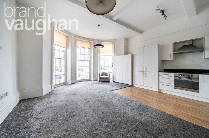 1 Bedroom Flat To Rent In St. Georges Place, Brighton, East Sussex, BN1